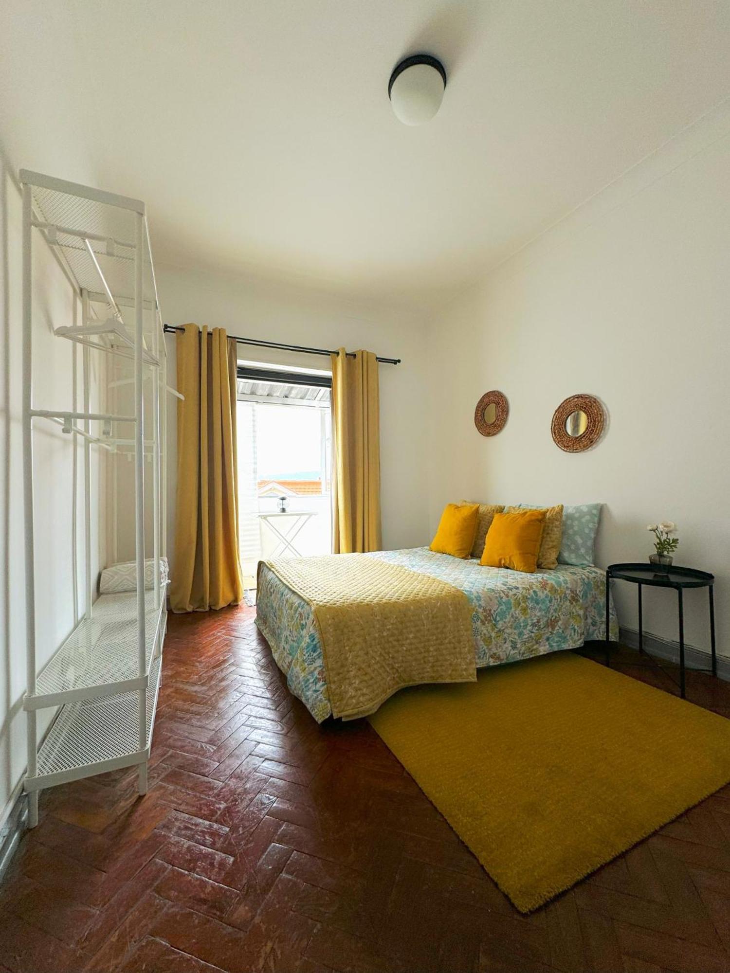 Casas Da Eva - Campolide Appartement Lissabon Buitenkant foto