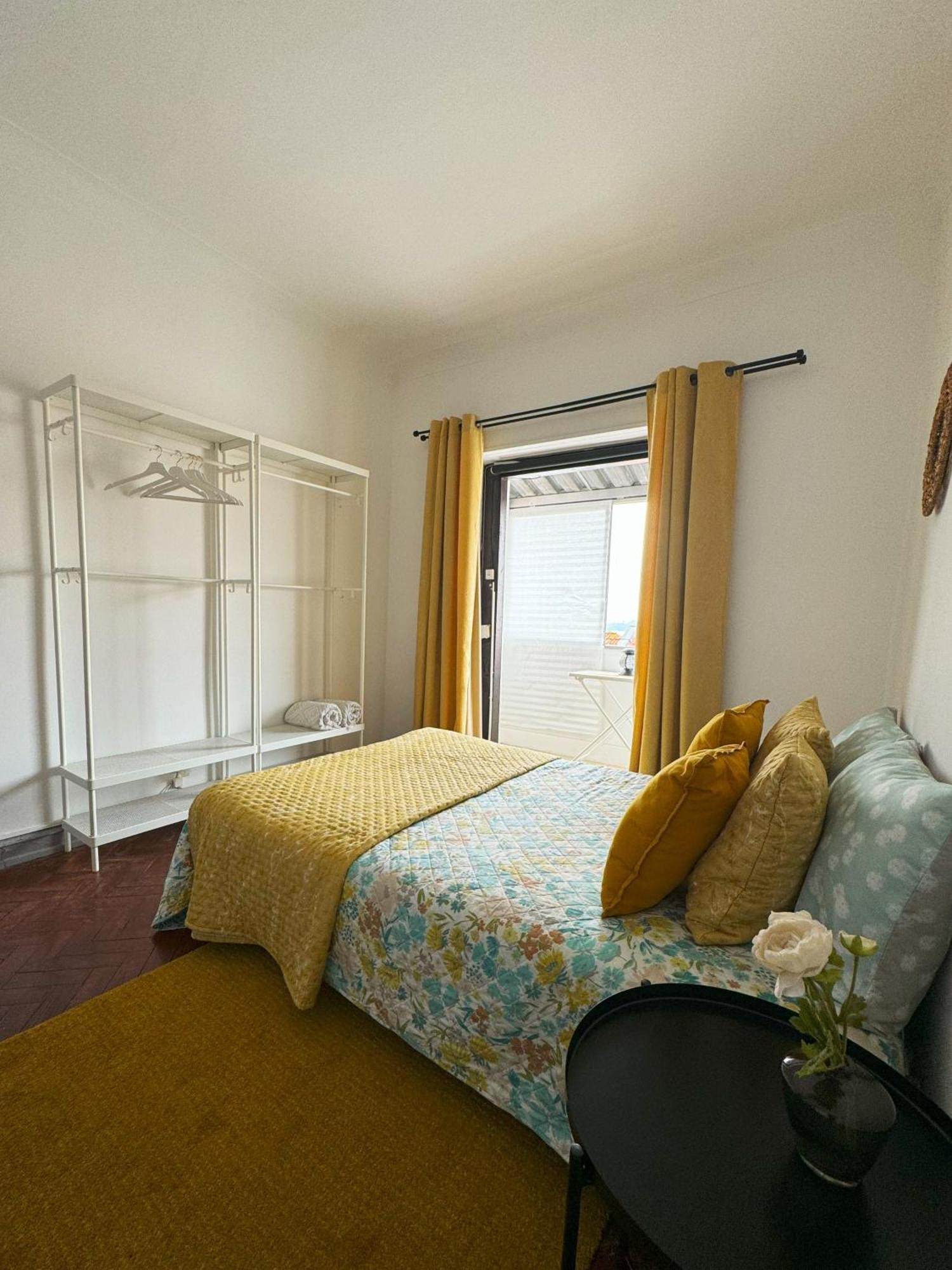 Casas Da Eva - Campolide Appartement Lissabon Buitenkant foto